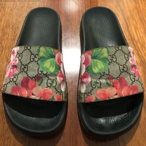 Gucci Floral Slides, Size 7, Gently Used!